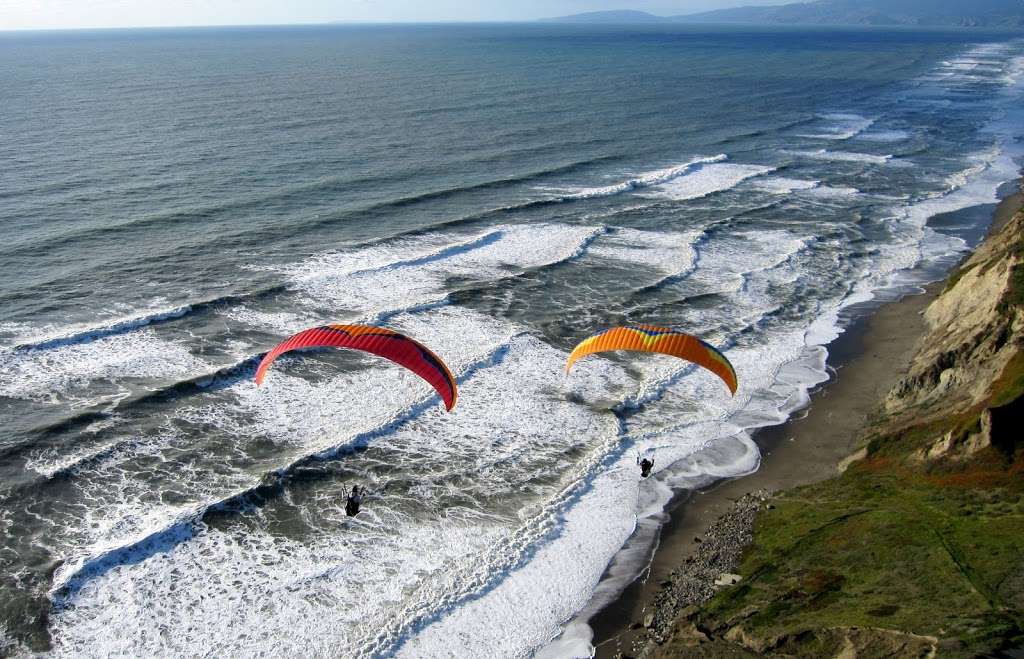 Paragliding San Francisco | 50 West Manor Drive, 1001, Pacifica, CA 94044, USA | Phone: (530) 263-7558