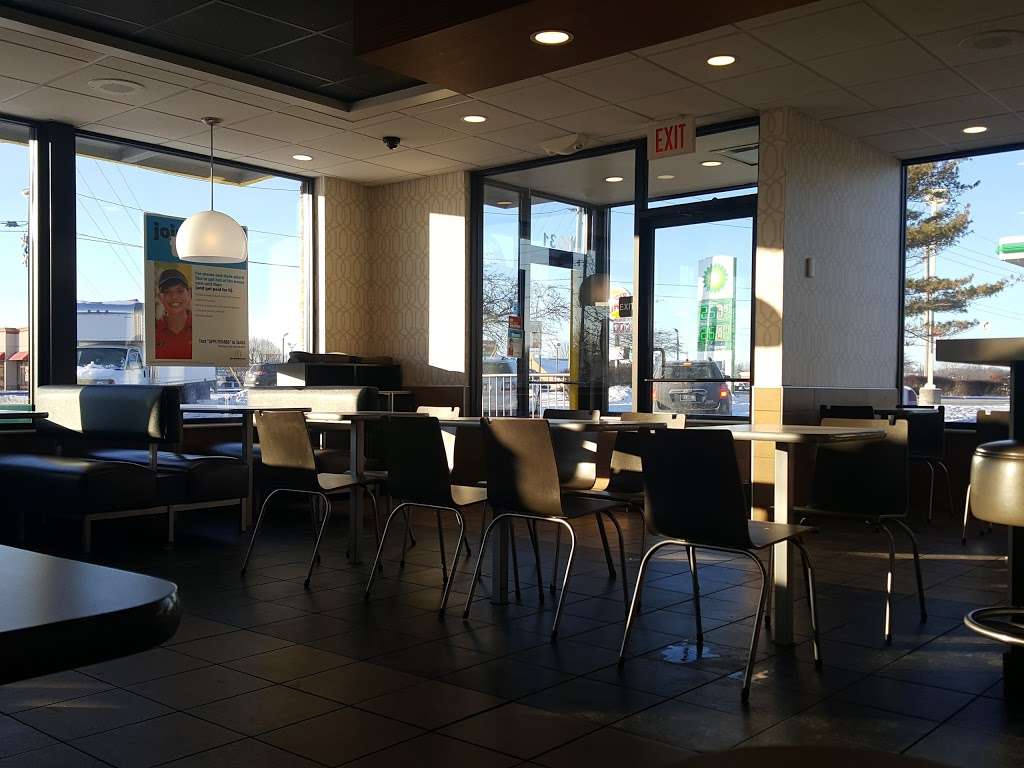 McDonalds | 1031 N Green St, Brownsburg, IN 46112 | Phone: (317) 852-6133