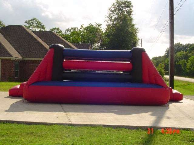 Jumping Jingle Moonwalks LLC | 522 E Sycamore St, Fresno, TX 77545 | Phone: (281) 431-8768