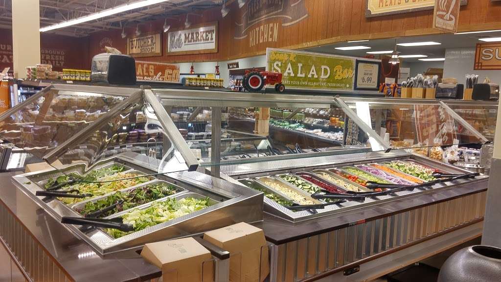 Fresh Thyme Farmers Market | 2500 N Elston Ave, Chicago, IL 60647, USA | Phone: (872) 210-3010