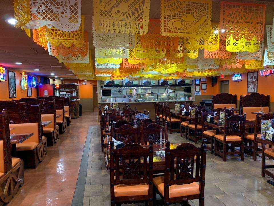 Antojitos Sinaloa Mexican Restaurant | 2000 E Charleston Blvd, Las Vegas, NV 89104, USA | Phone: (702) 323-5391