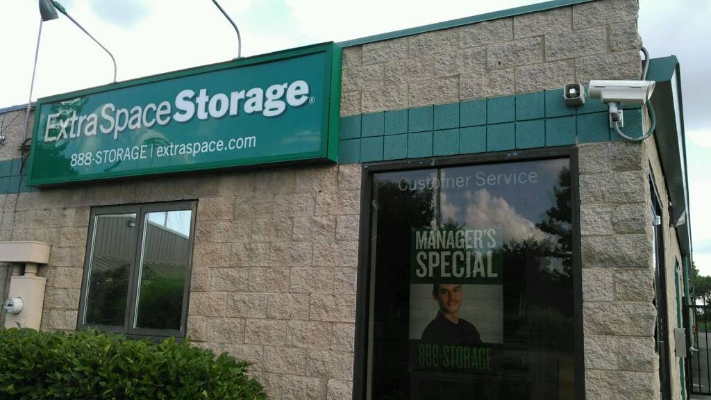 Extra Space Storage | 3450 Parkway Ln, Hilliard, OH 43026, USA | Phone: (614) 771-5600