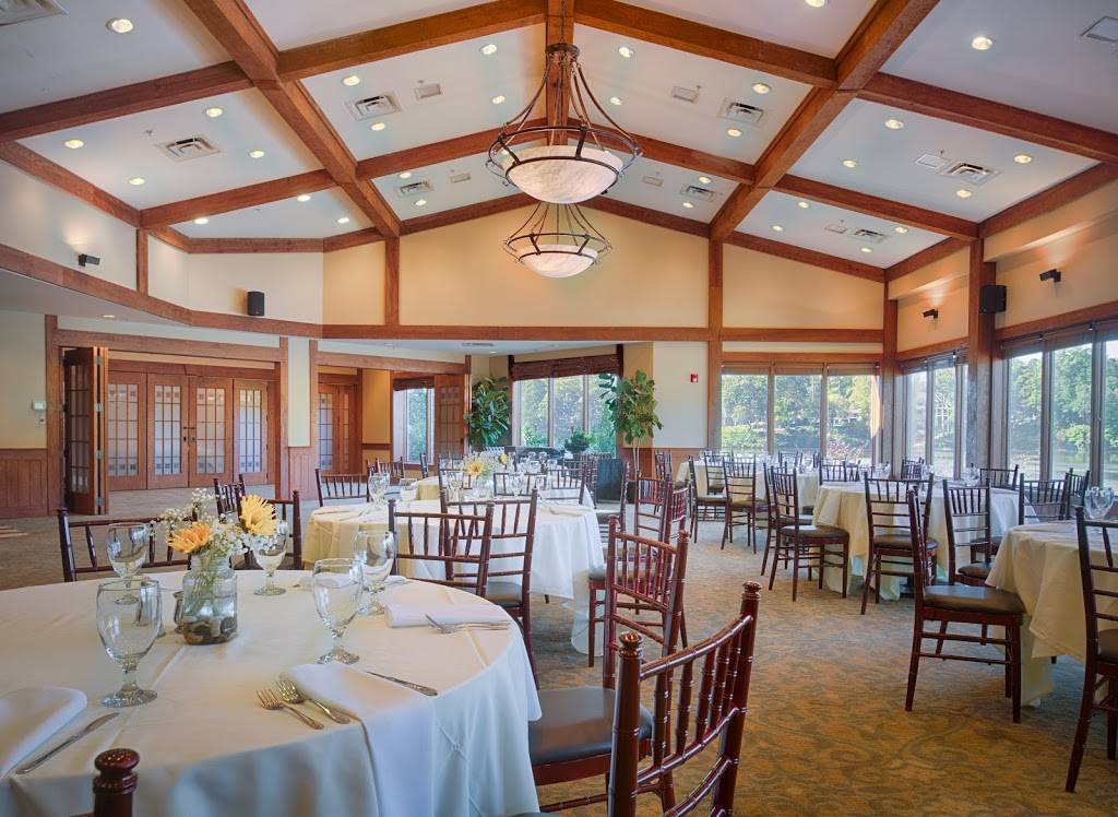 MacGregor Downs Country Club | 430 St Andrews Ln, Cary, NC 27511 | Phone: (919) 467-0146