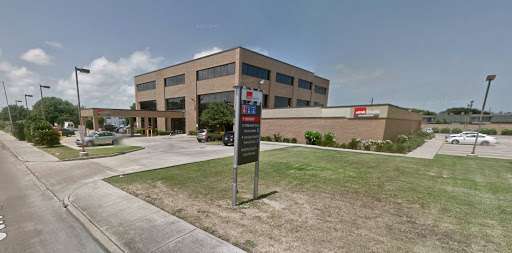 UTMB Health Eye Center - Galveston | 700 University Blvd, Galveston, TX 77550, USA | Phone: (409) 747-5800