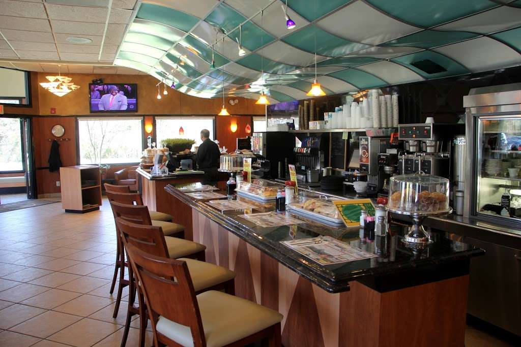 Maurice River Diner | 3830 NJ-47, Port Elizabeth, NJ 08348, USA | Phone: (856) 327-4433