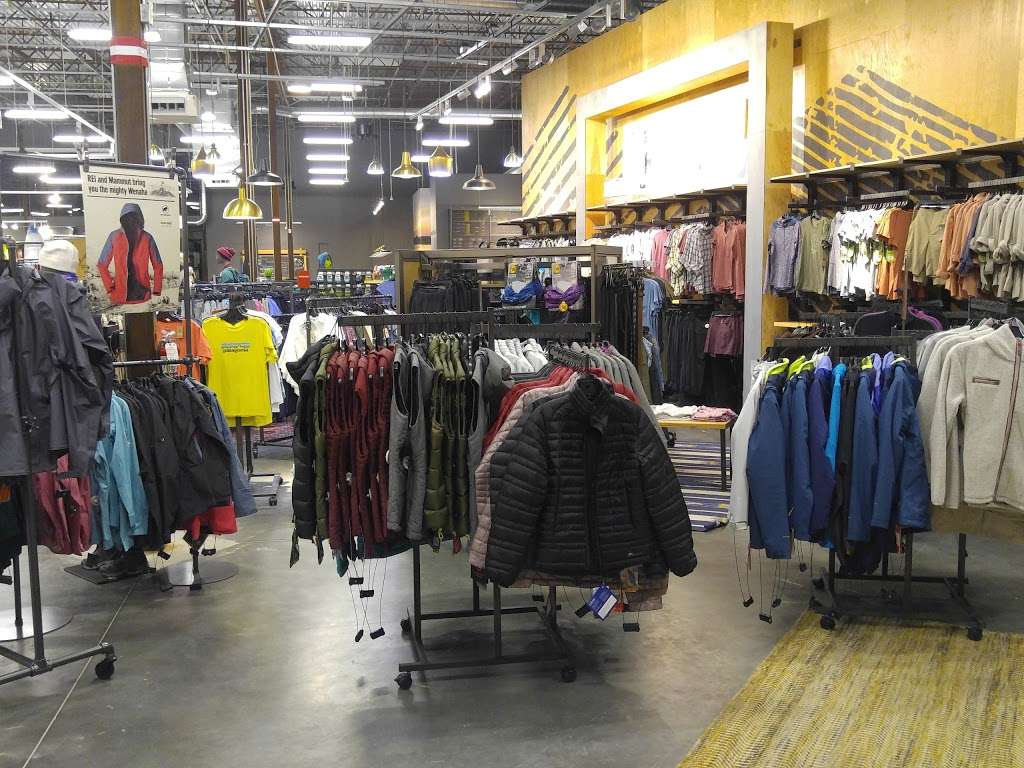 REI | 18750 Gulf Fwy, Friendswood, TX 77546, USA | Phone: (281) 488-0083