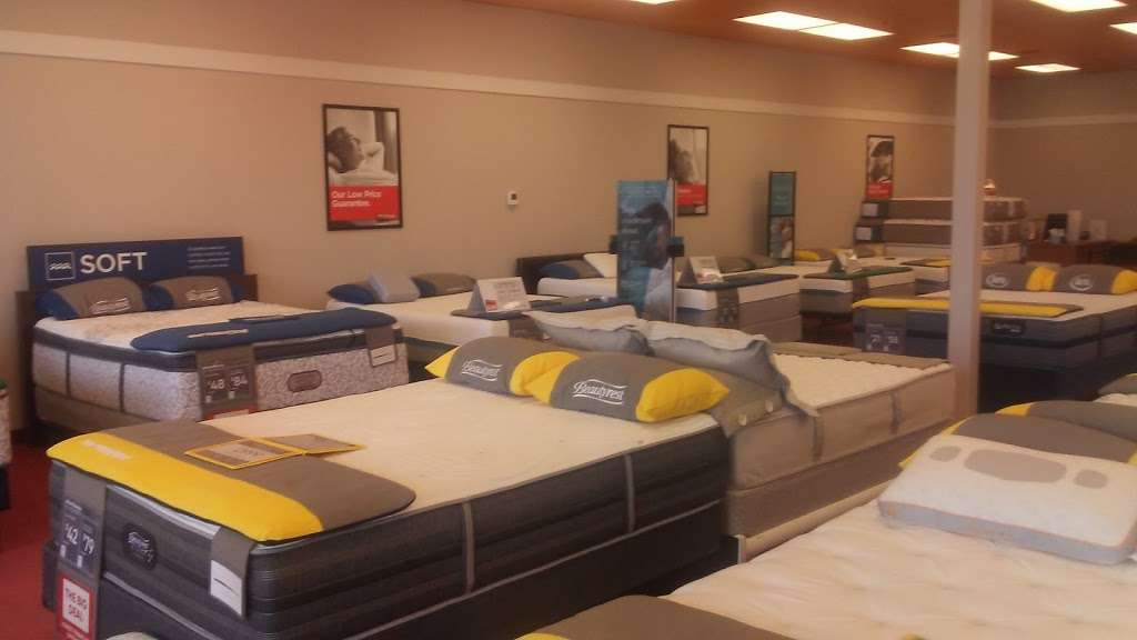 Mattress Firm Sussex County Mall | 13 Hampton House Rd, Newton, NJ 07860, USA | Phone: (973) 579-2927