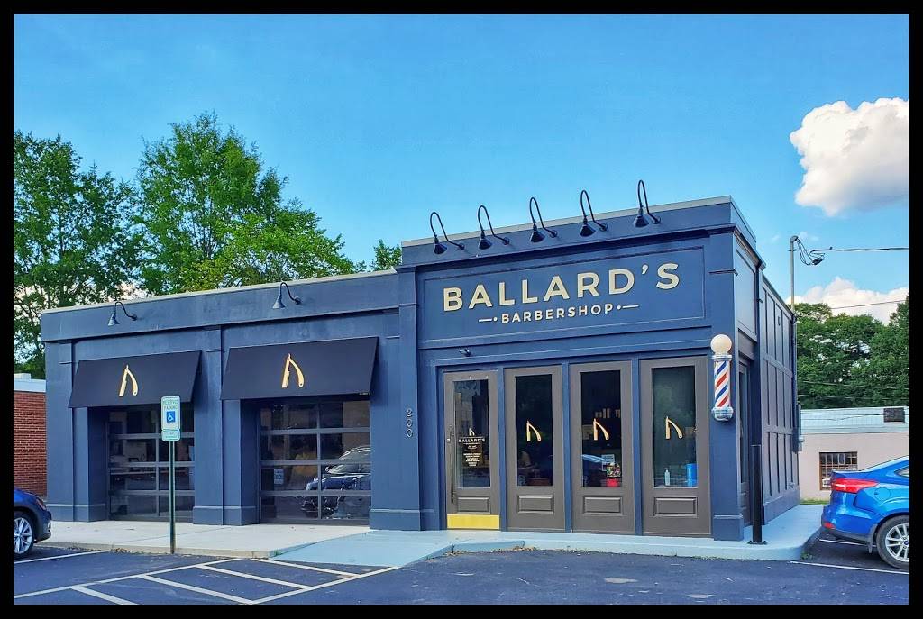 Ballards Barbershop | 200 N Main St, Belmont, NC 28012, USA | Phone: (704) 741-1900