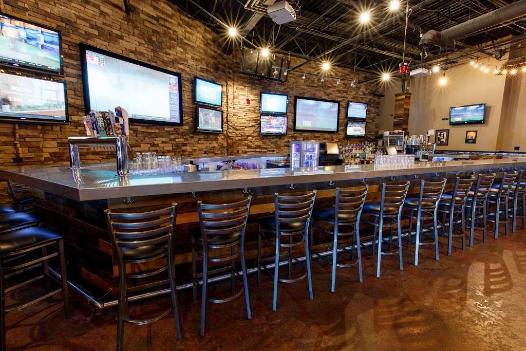 Fire Bar & Grill | 435 Angela Ln, Crystal Lake, IL 60014, USA | Phone: (815) 459-3473