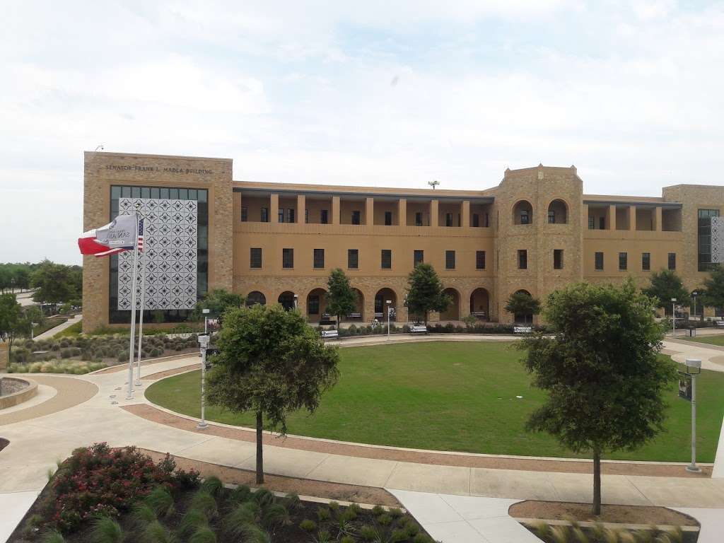 Senator Frank L. Madla Building | 1, University Way, San Antonio, TX 78224, USA | Phone: (210) 784-1000