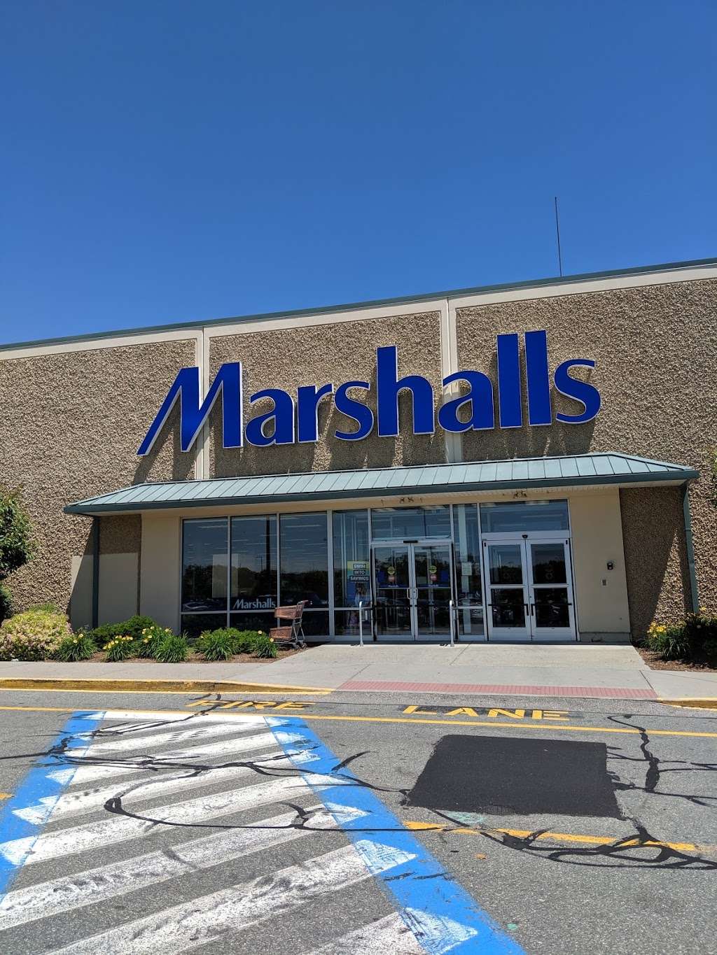 Marshalls | 622 George Washington Hwy, Lincoln, RI 02865, USA | Phone: (401) 334-3262