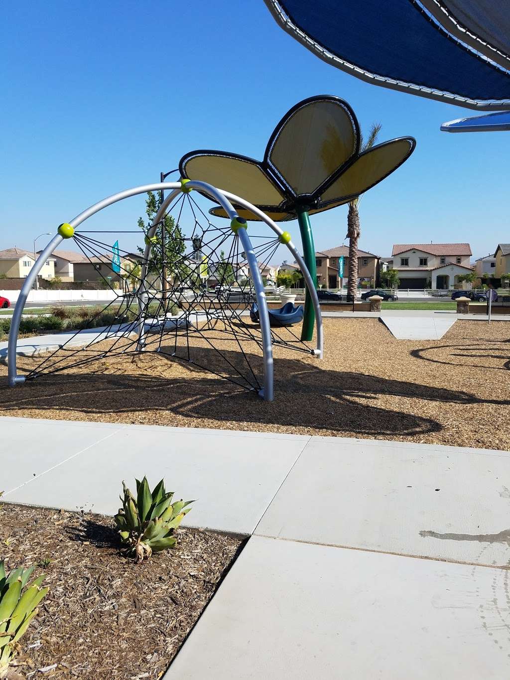 Bella Strada Community Park | 7096 Bella Strada Dr, Fontana, CA 92336, USA