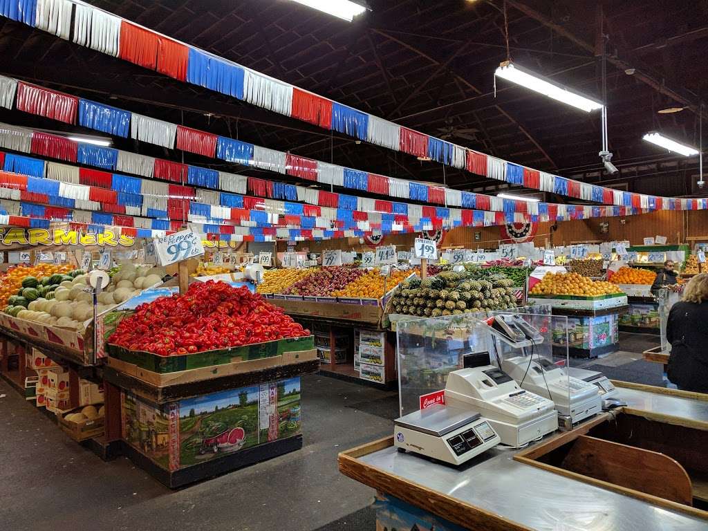 17 Farmers Market | 17 E Union Ave, East Rutherford, NJ 07073, USA | Phone: (201) 939-1710