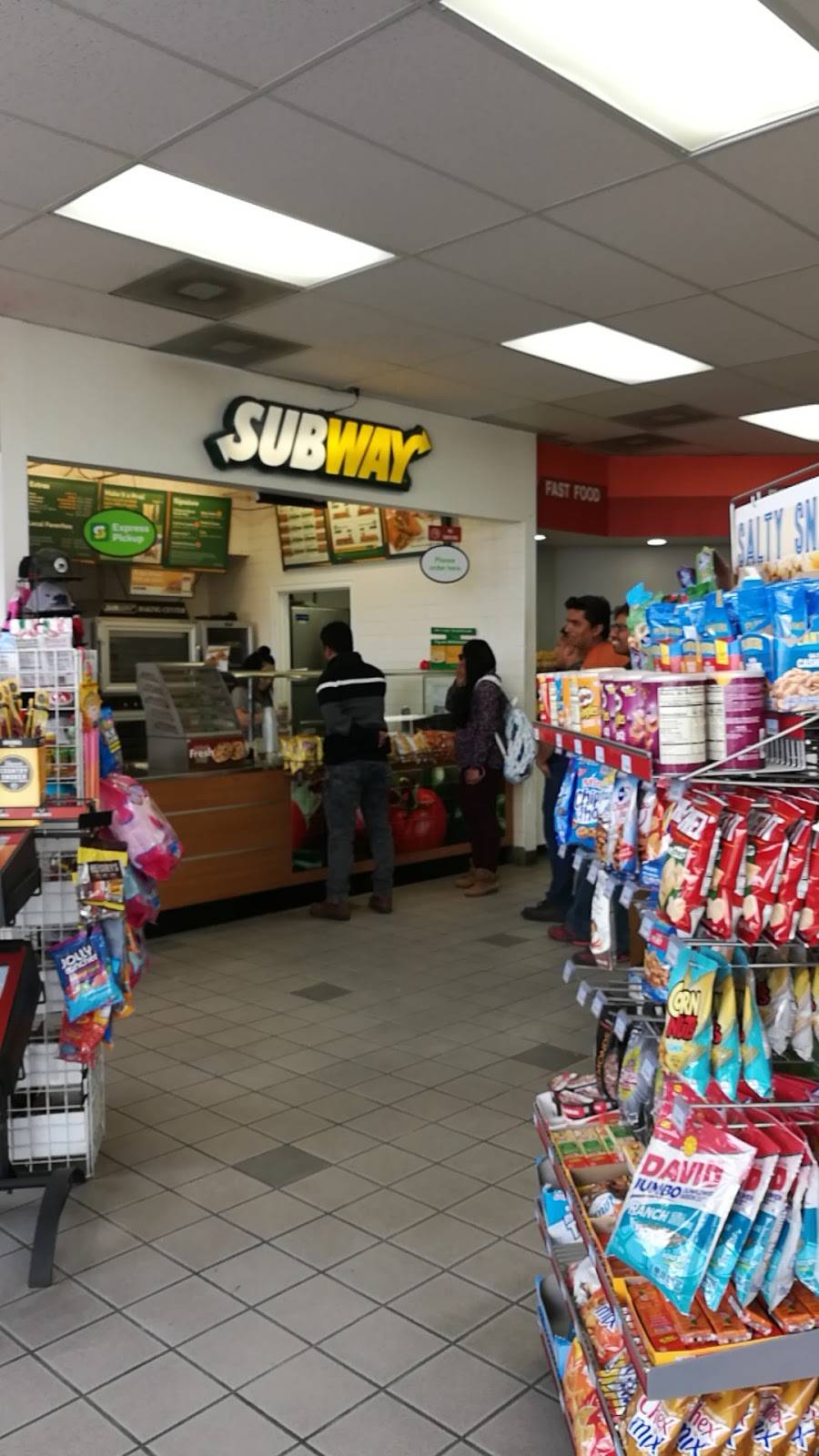 Subway | 4095 N Golden State Pkwy, Fresno, CA 93722, USA | Phone: (559) 274-1699