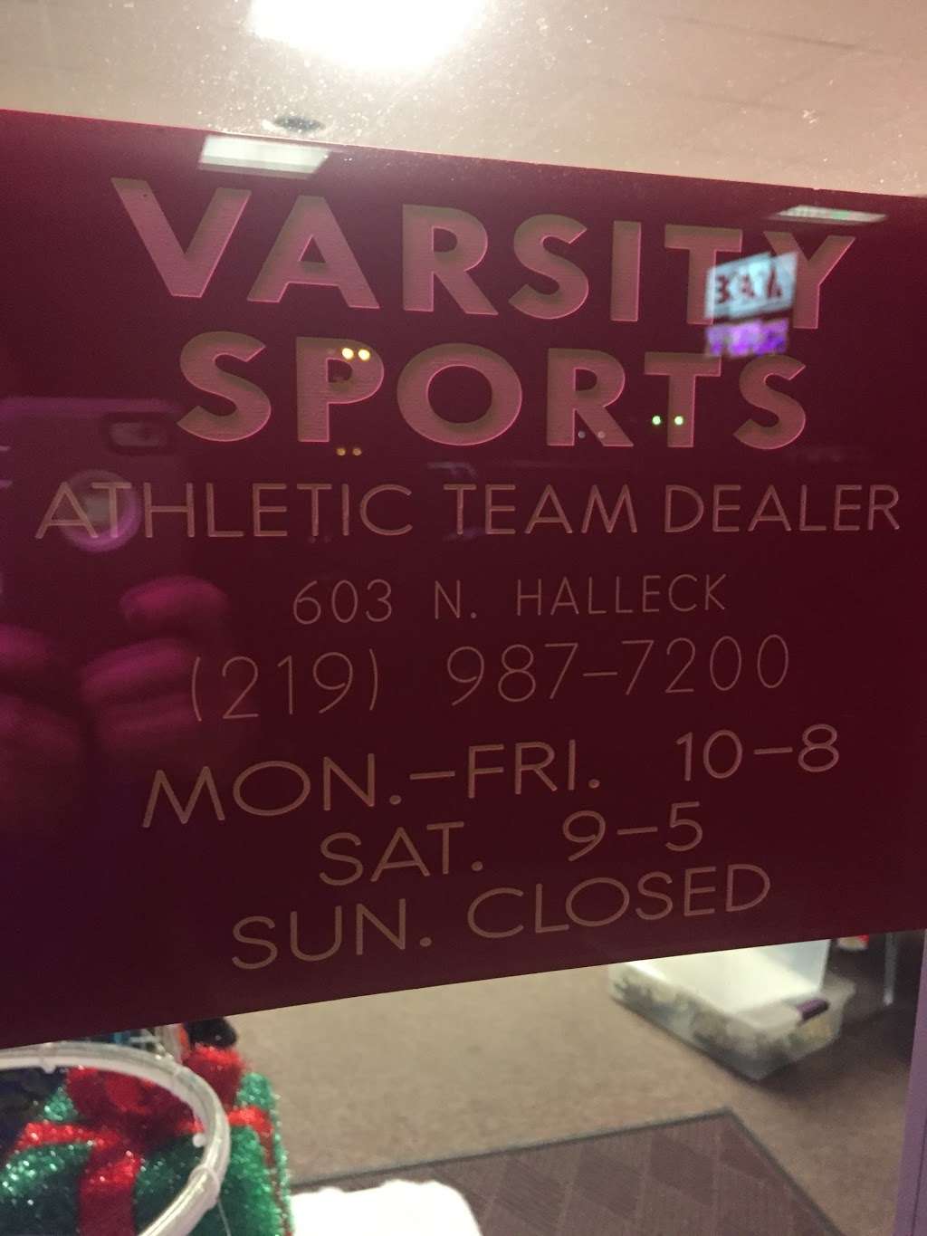 Varsity Sports Inc | 603 N Halleck St, De Motte, IN 46310, USA | Phone: (219) 987-7200