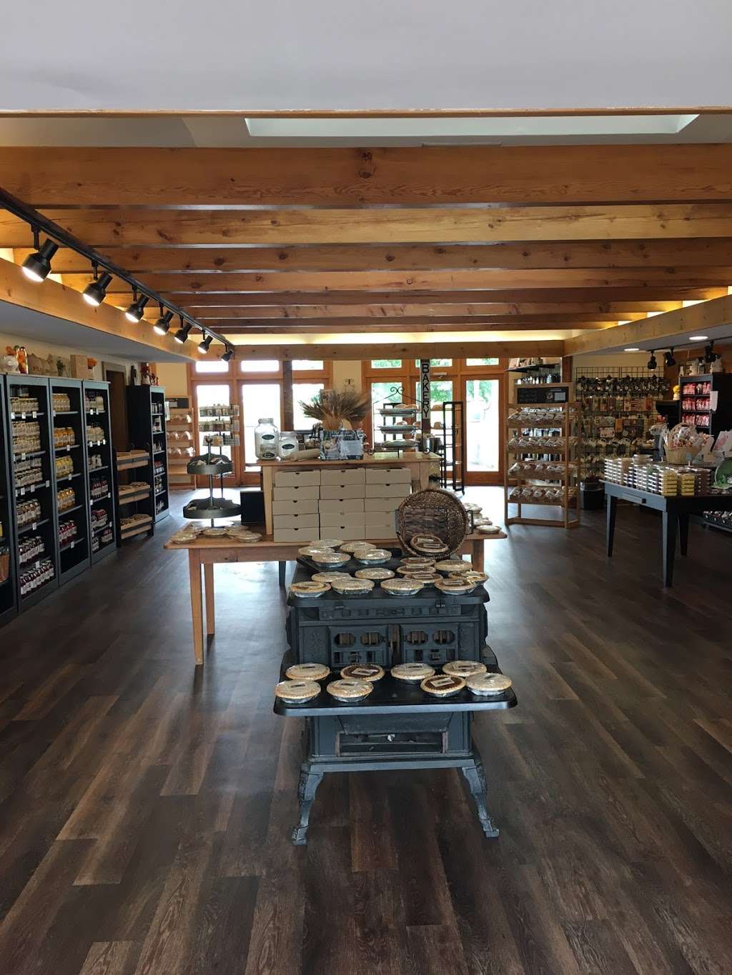 Locally Made Food Shop | 2811 Lincoln Hwy E, Ronks, PA 17572, USA | Phone: (717) 687-6621