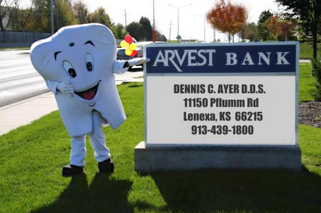 Dennis C. Ayer, DDS LLC | 2301 W 143rd St, Leawood, KS 66224, USA | Phone: (913) 439-1800