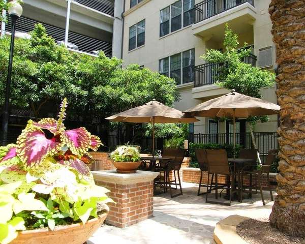 The Circle at Hermann Park - Esplanade Apartments | One Hermann Museum Cir Dr, Houston, TX 77004, USA | Phone: (713) 524-2448