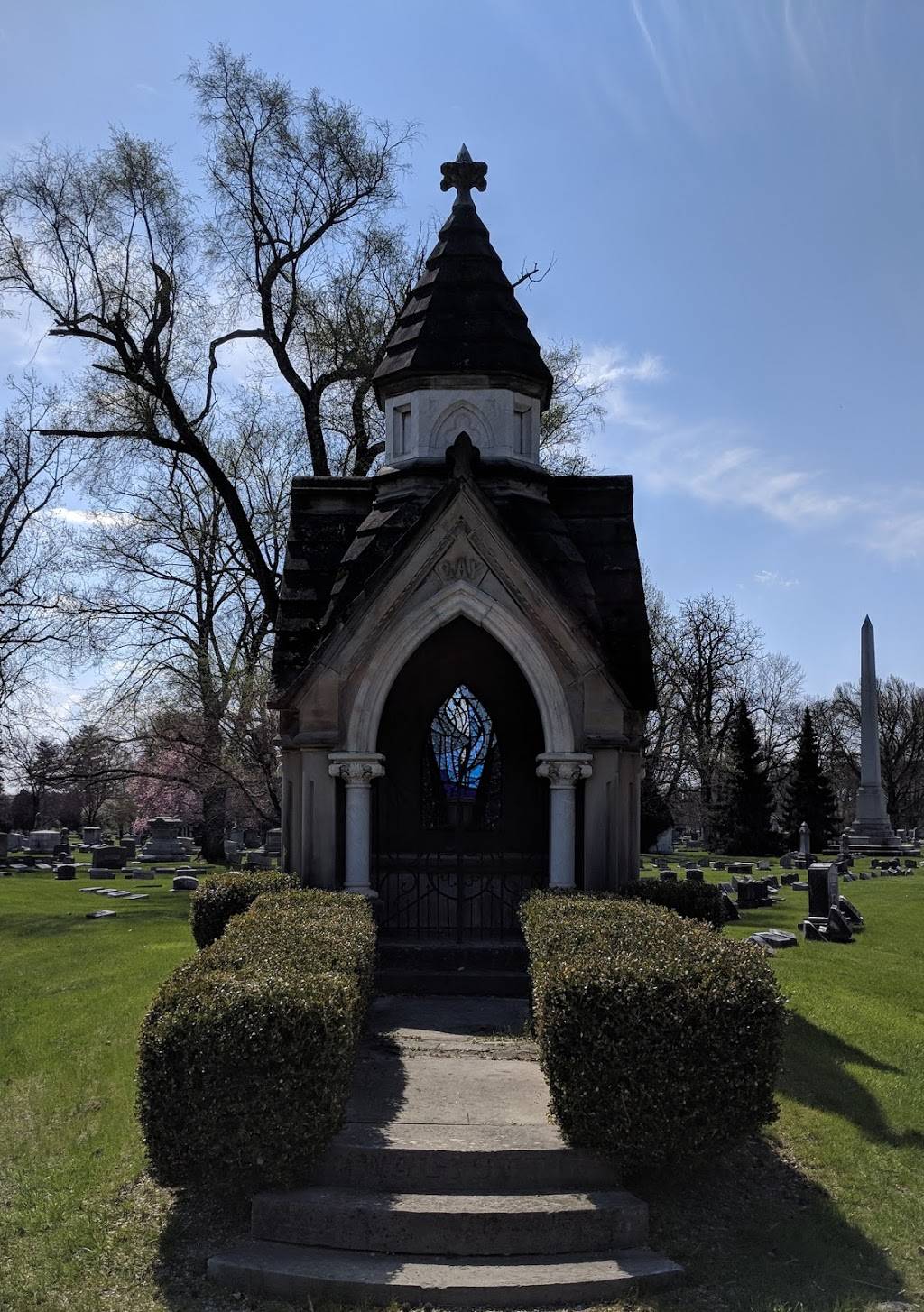 Green Lawn Cemetery | 1000 Greenlawn Ave, Columbus, OH 43223, USA | Phone: (614) 444-1123