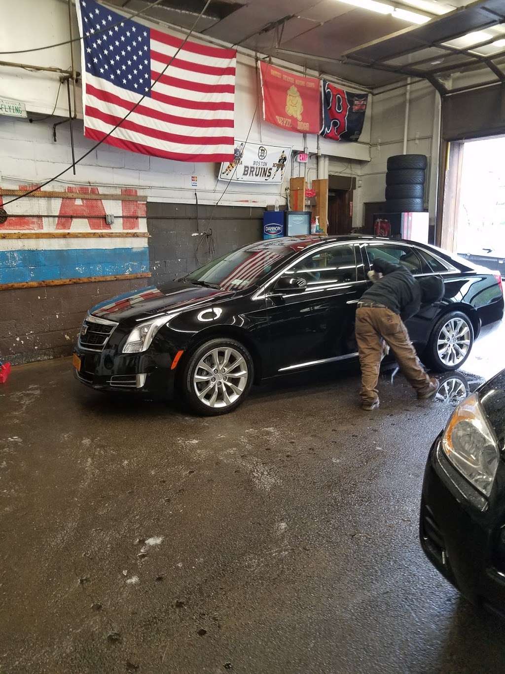 Johnny’s Spotless Carwash and Detailing | 401 Union St, Holbrook, MA 02343 | Phone: (781) 202-6882