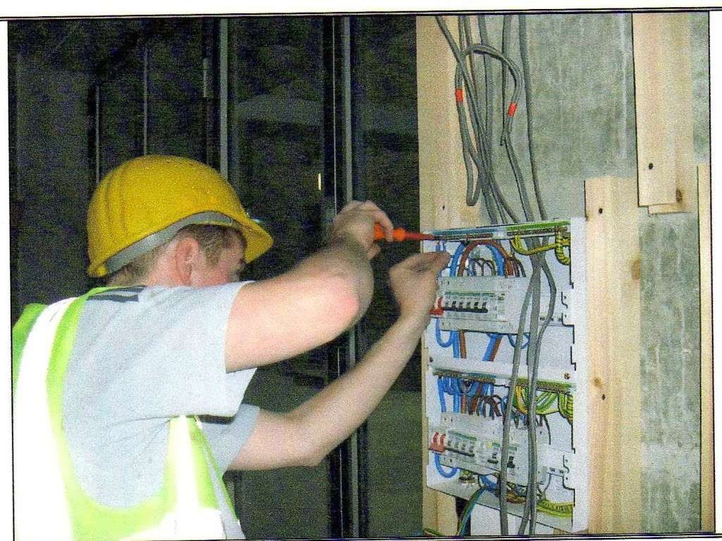 ACJ Electrical Services | 54 Olron Cres, Bexleyheath DA6 8JZ, UK | Phone: 07920 046843