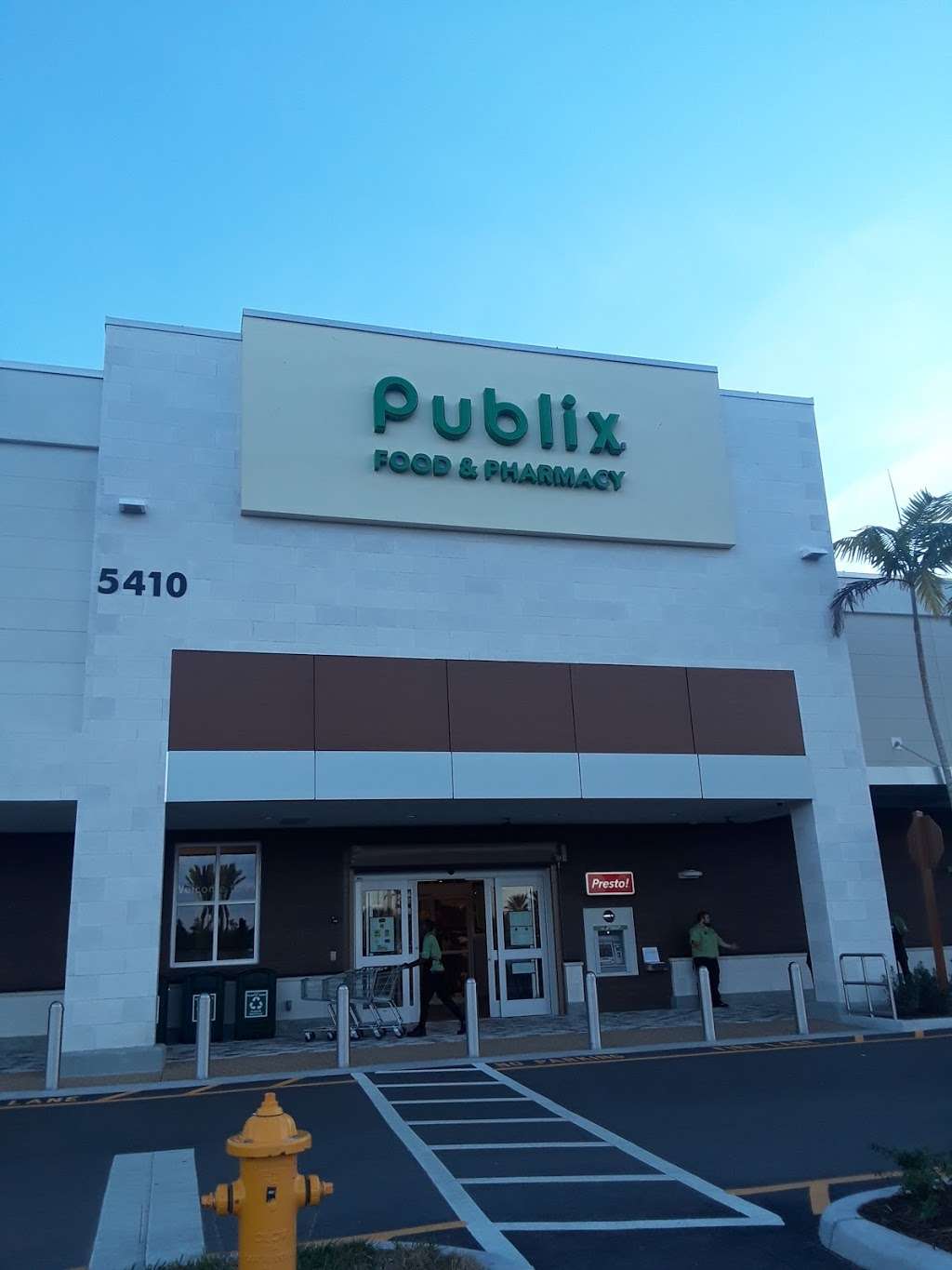 Publix Alton Town plaza | Palm Beach Gardens, FL 33418, USA