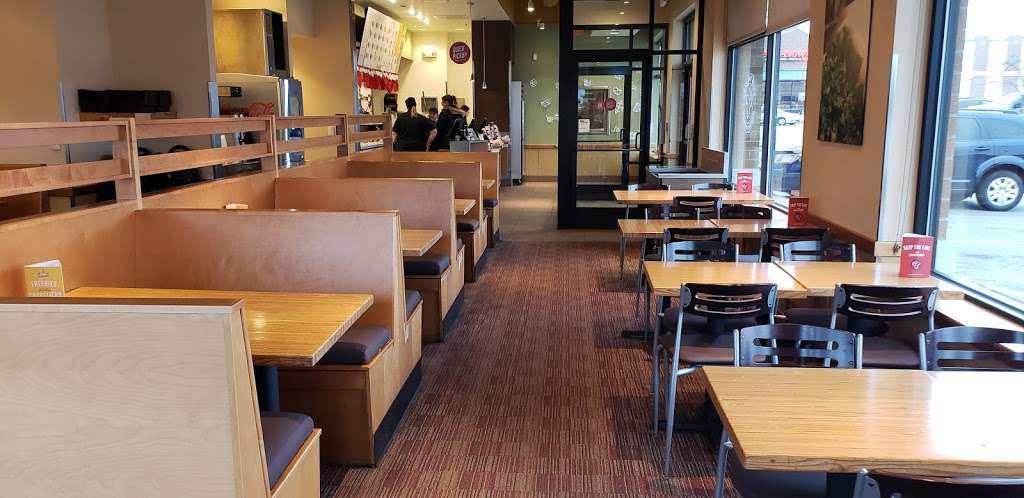 Noodles and Company | 8609 S Howell Ave, Oak Creek, WI 53154, USA | Phone: (414) 571-4206