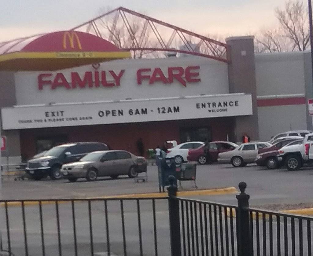 Family Fare Supermarket | 7402 N 30th St, Omaha, NE 68112, USA | Phone: (402) 408-1040