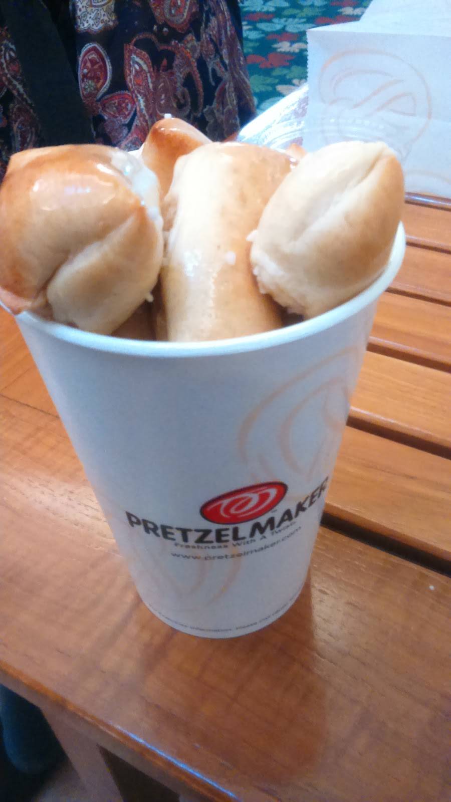 Pretzelmaker | KAHALA MALL, 4211 Waialae Ave, Honolulu, HI 96816, USA | Phone: (808) 739-1699