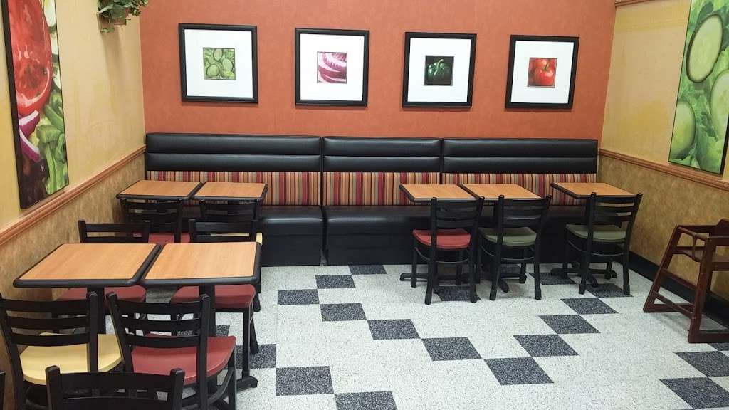 Subway Restaurants | 270 Indian Run St, Exton, PA 19341, USA | Phone: (610) 280-9580