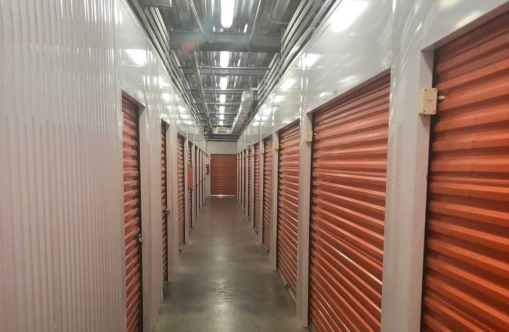 Public Storage | 1212 E Airport Fwy, Irving, TX 75062, USA | Phone: (972) 445-7299