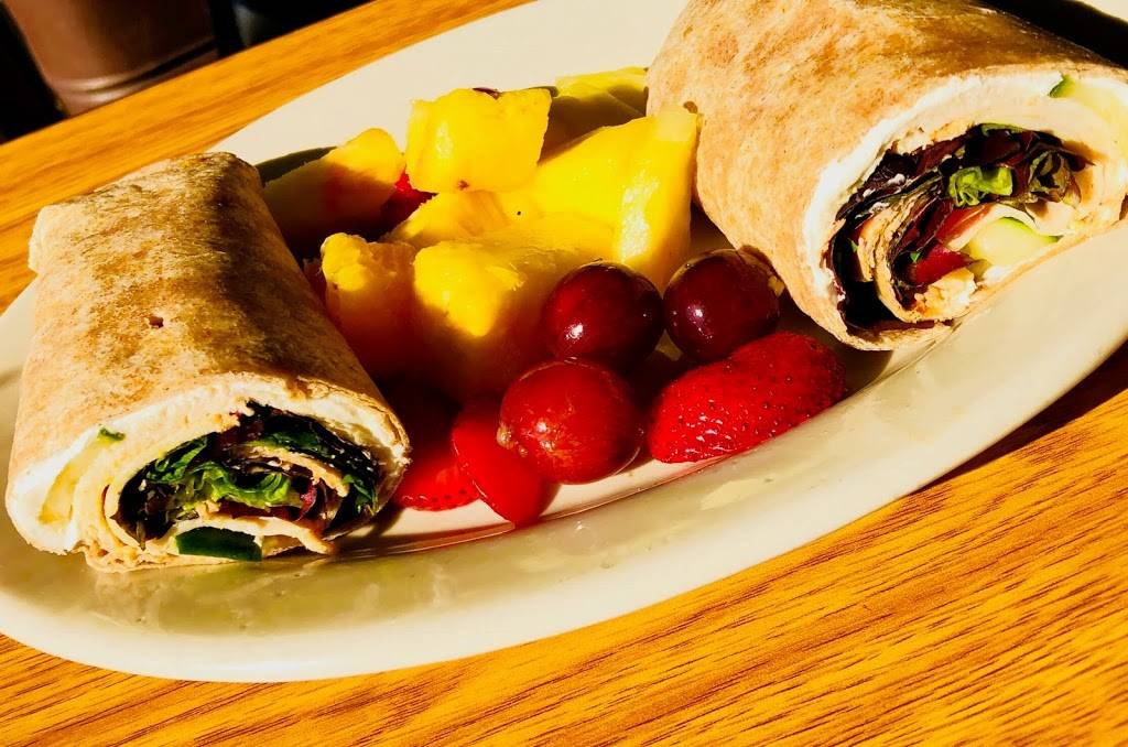 Yogis Deli and Grill | 2710 S Hulen St, Fort Worth, TX 76109, USA | Phone: (817) 921-4500