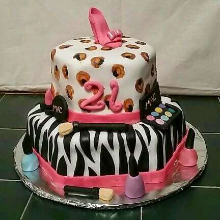 Cheryl Robin Cakes | 3429 W Walker Rd, Walnutport, PA 18088, USA | Phone: (610) 462-7398