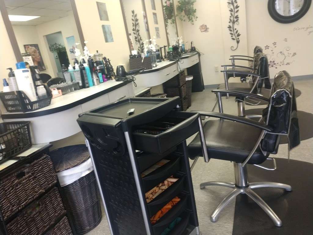 Hair Solutions | 115 S Mountain Blvd, Mountain Top, PA 18707, USA | Phone: (570) 474-6144 Hair Solutions | 115 S Mountain Blvd, Mountain Top, PA 18707, USA | Phone: (570) 474-6144