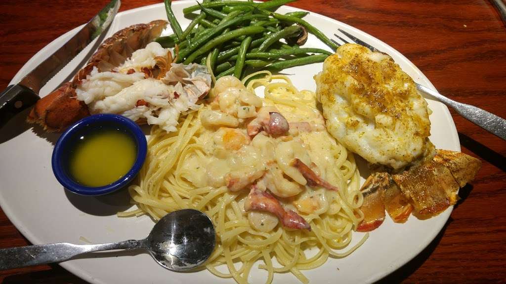 Red Lobster | 1271 US-22, Bridgewater, NJ 08807, USA | Phone: (908) 722-4447