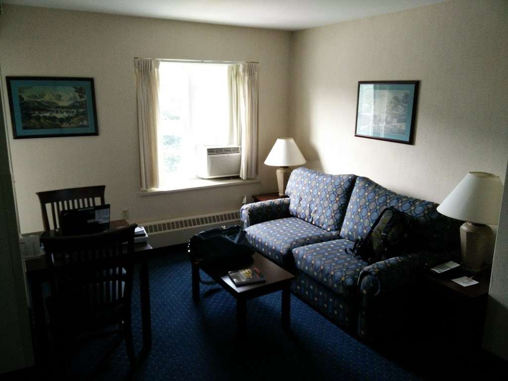 Five Star Inn West Point | 2113 New South Post Rd, West Point, NY 10996, USA | Phone: (845) 446-5943