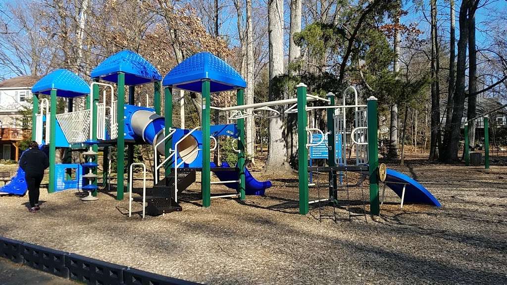 Lake Braddock Playground - Private HOA Property | 5542 Beaconsfield Ct, Burke, VA 22015