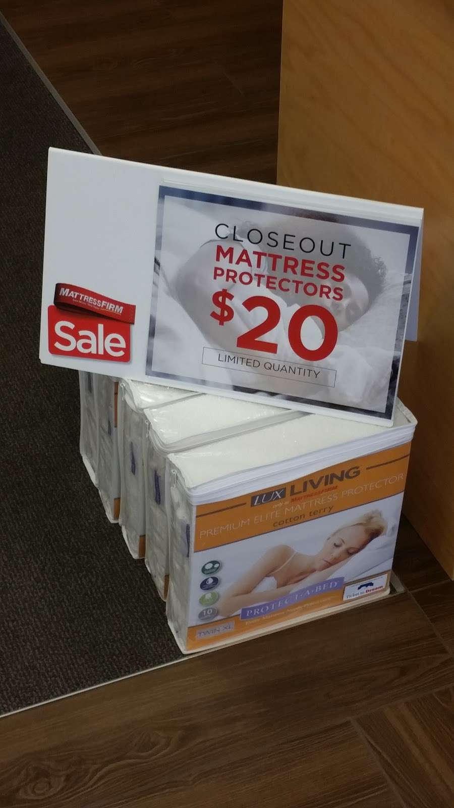 Mattress Firm Emerson Commons | 6815 S Emerson Ave Ste A, Indianapolis, IN 46237, USA | Phone: (317) 787-4451