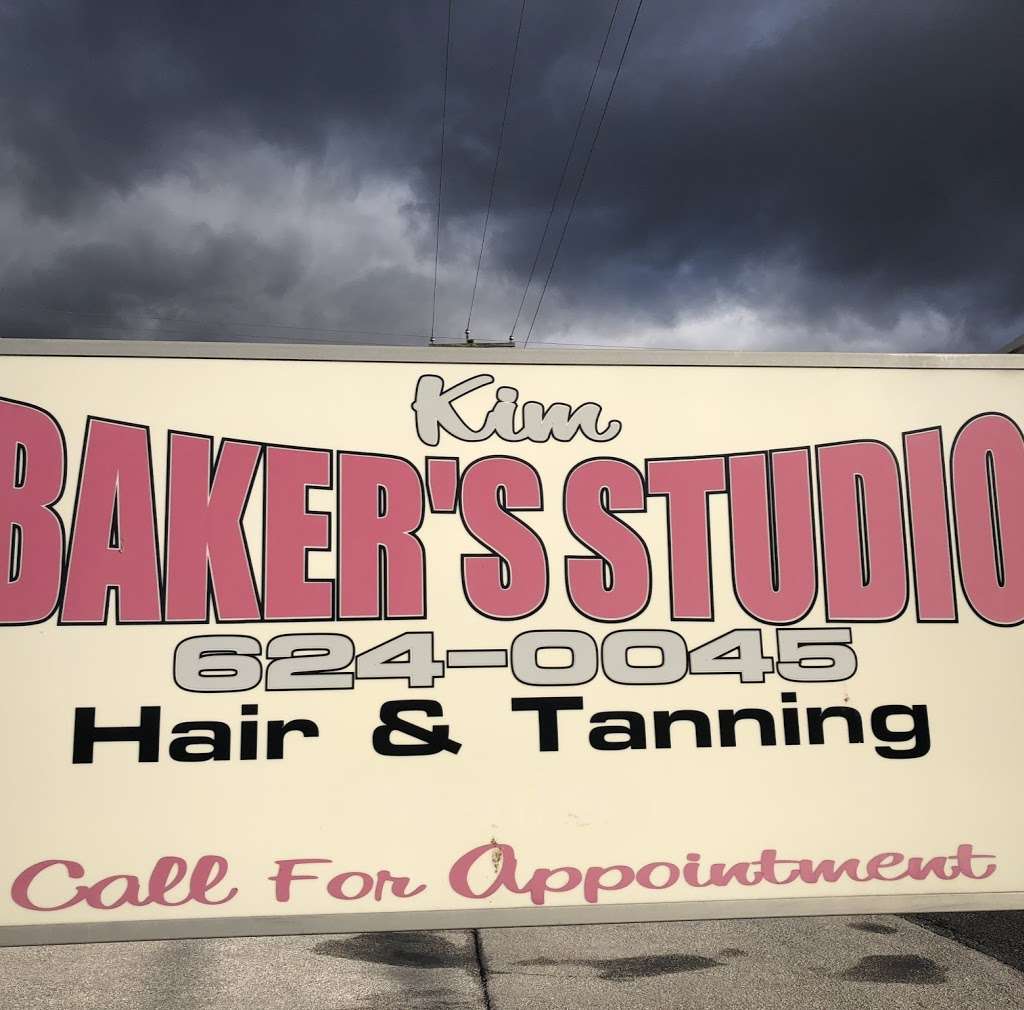 Kim Baker Hair Studio | 9365, 2675 Carlisle St, New Oxford, PA 17350, USA | Phone: (717) 624-0045