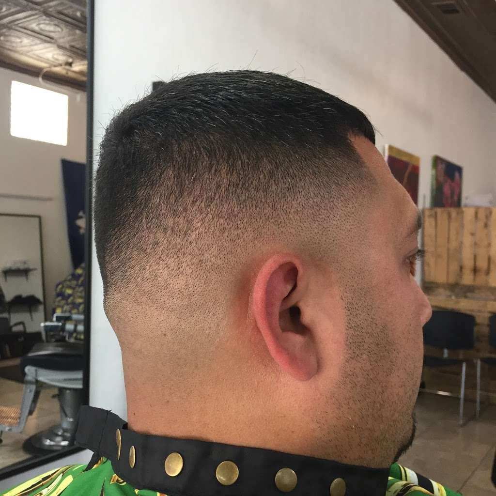 Tonso Barbers | 1400 Hi Line Dr #62, Dallas, TX 75207, USA | Phone: (469) 431-0537