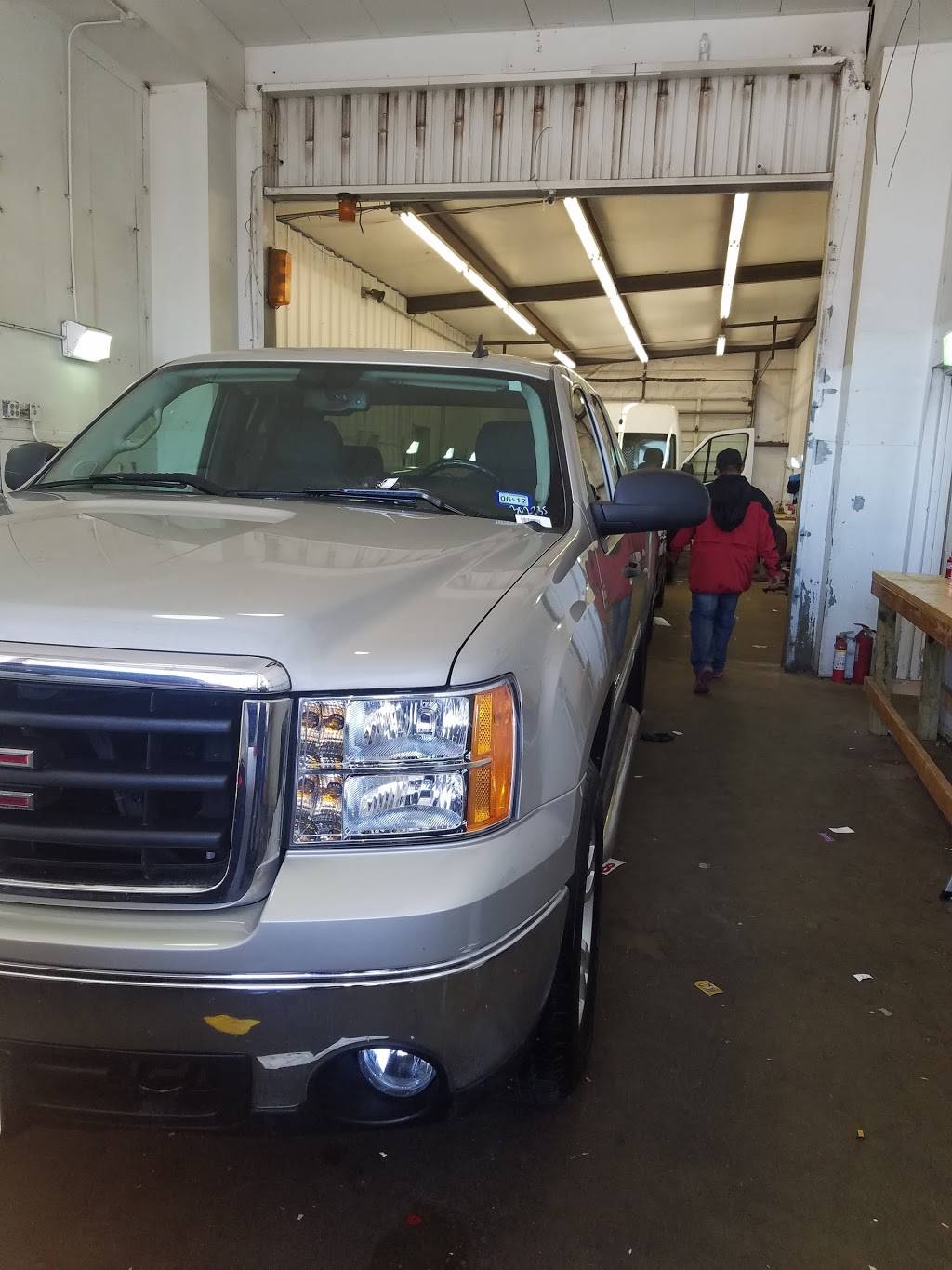 Texas Lone Star Auto Auction Lubbock | 2706 Slaton Rd, Lubbock, TX 79404, USA | Phone: (806) 745-6606