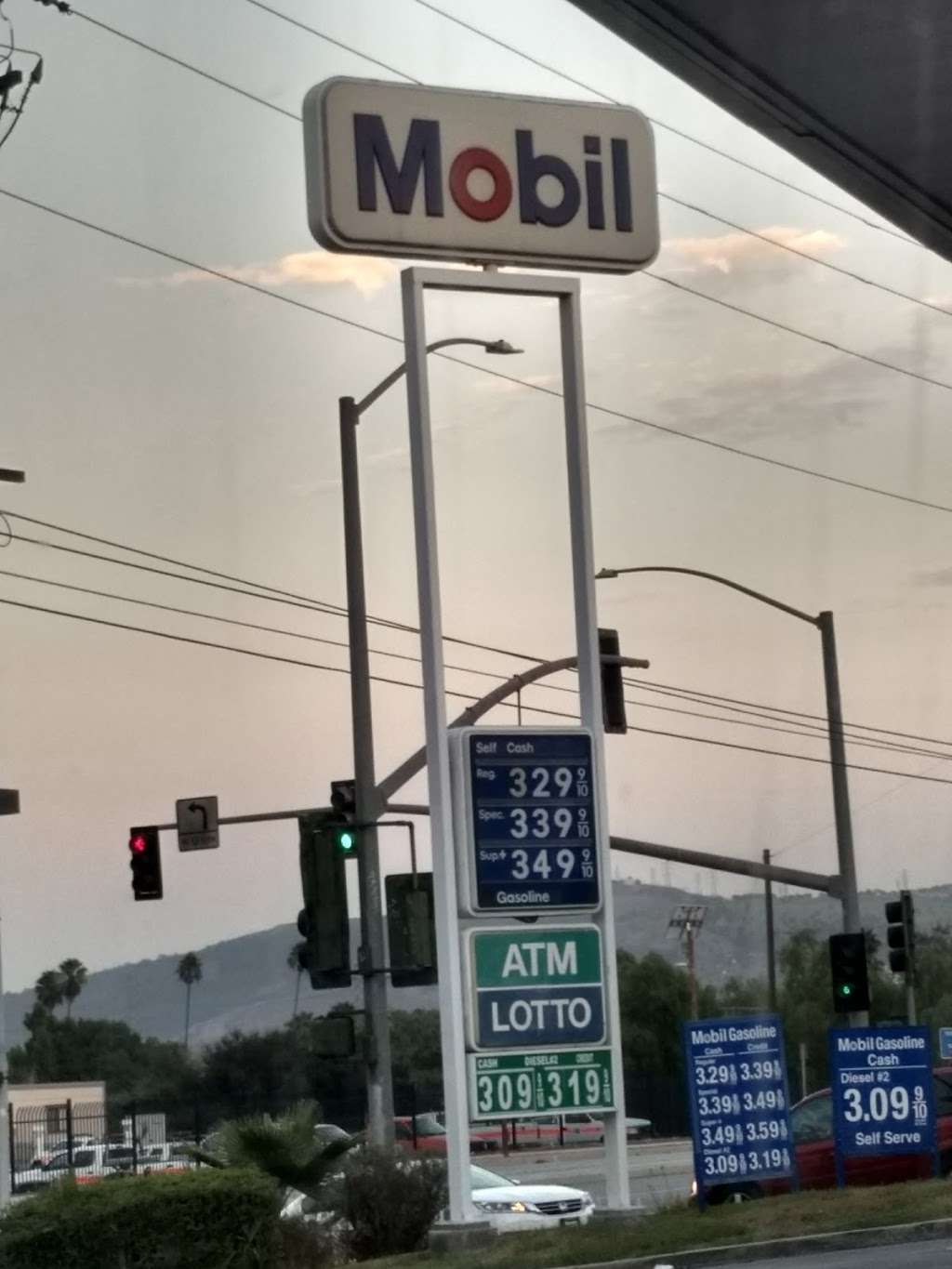 ATM (Rosemead Mobil) | 939 San Gabriel Blvd, Rosemead, CA 91770, USA