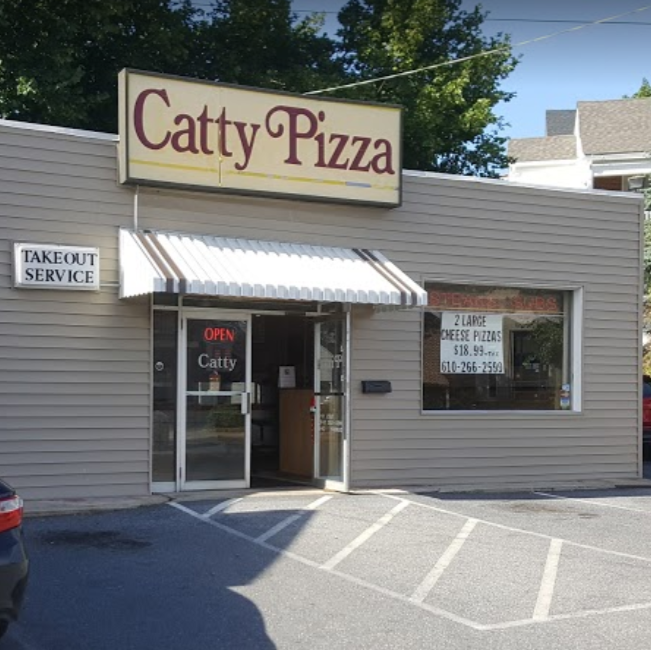 Catty Pizza | 501 2nd St, Catasauqua, PA 18032, USA | Phone: (610) 266-2599