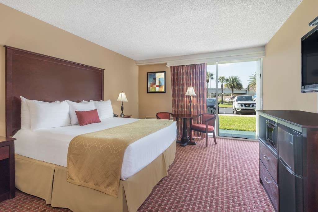 Travelodge by Wyndham Lakeland | 3425 US Hwy 98 N, Lakeland, FL 33809, USA | Phone: (863) 797-4597