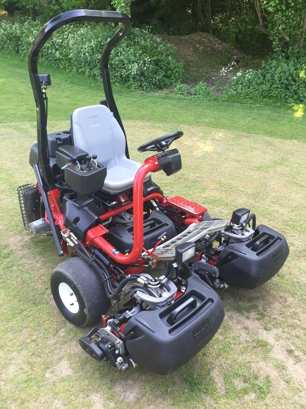 Invicta Groundcare Equipment Limited | Sunnyvale, Hartley Bottom Road, New Ash Green, Longfield DA3 8LJ, UK | Phone: 01474 874120