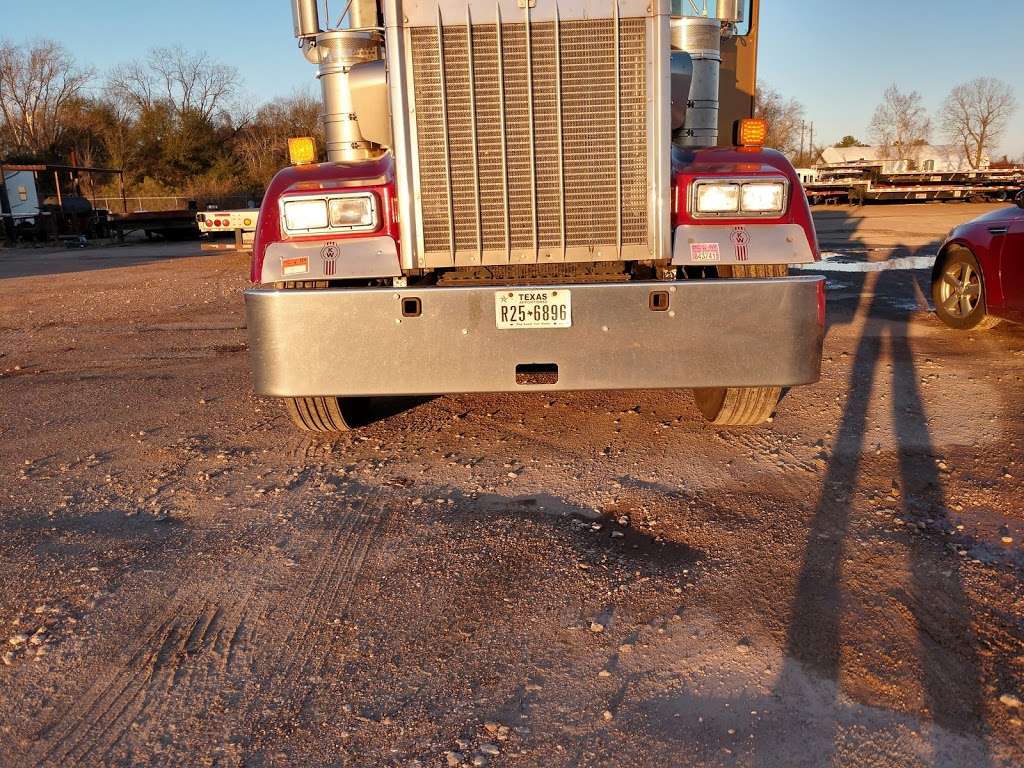 Windfern Truck & Trailer in 8910 Taub Rd, Houston, TX 77064, USA