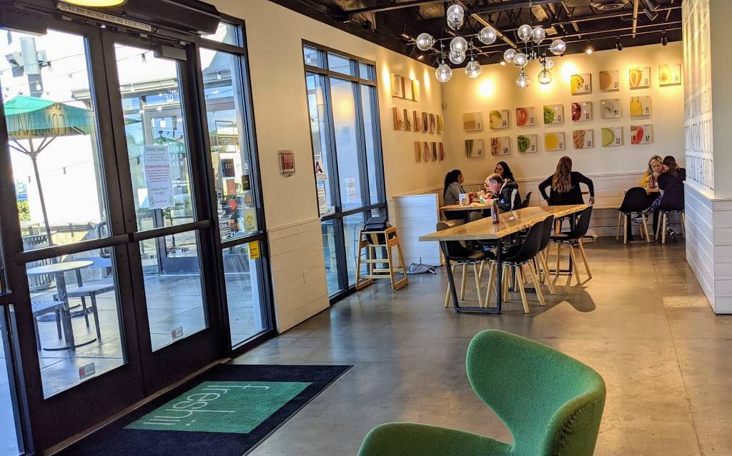 Freshii | 3434 Arlington Ave, Riverside, CA 92506, USA | Phone: (951) 228-9303