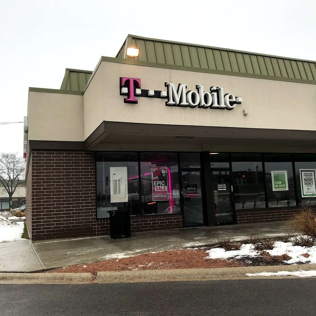 T-Mobile | 3125 S Ashland Ave, Chicago, IL 60608, USA | Phone: (773) 823-1223