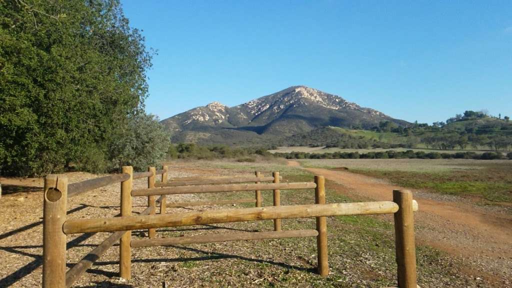 Ellie Lane Trailhead | 16399 Ellie Ln, Poway, CA 92064, USA