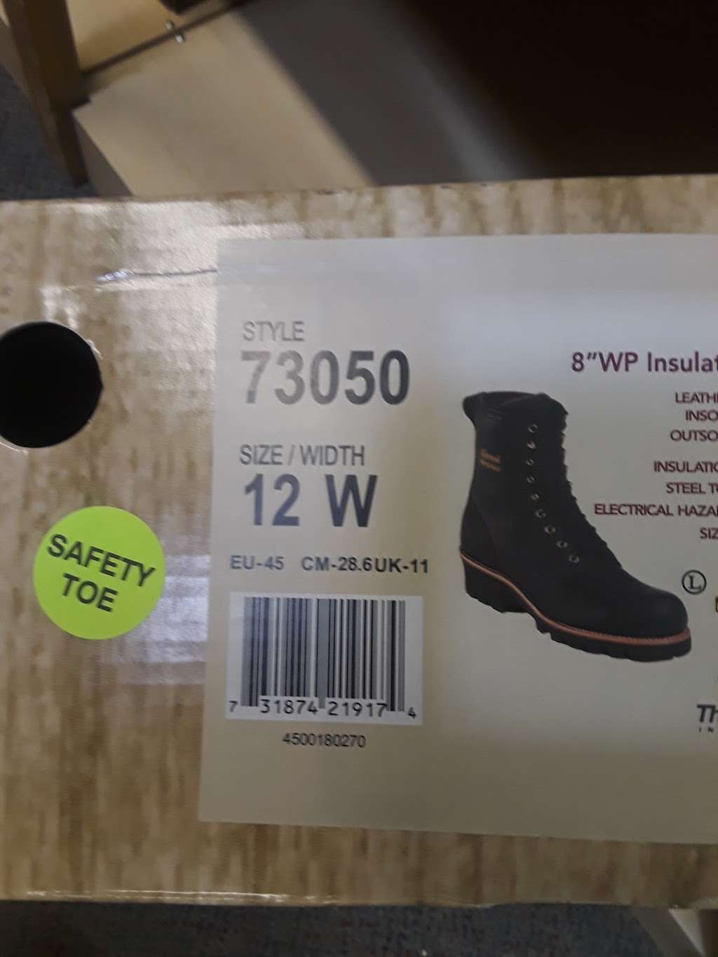 Bobs Stores Footwear & Apparel | 600 South St W - Rt. 24 & Rt. 44 Cape Roads Plaza, Raynham, MA 02767, USA | Phone: (508) 828-1155